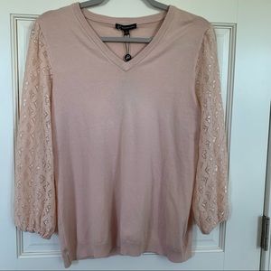 NWT Adrianna Papell Women’s Sweater with Heart Detail Pink Size S